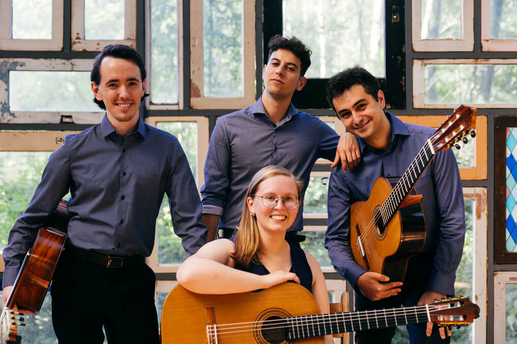 a mozaik guitar quartet band image